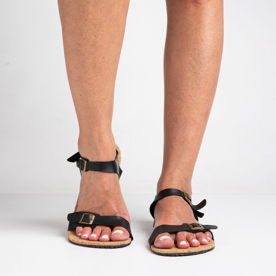 Rutsu Skin.01 Leather Barefoot Sandals Black