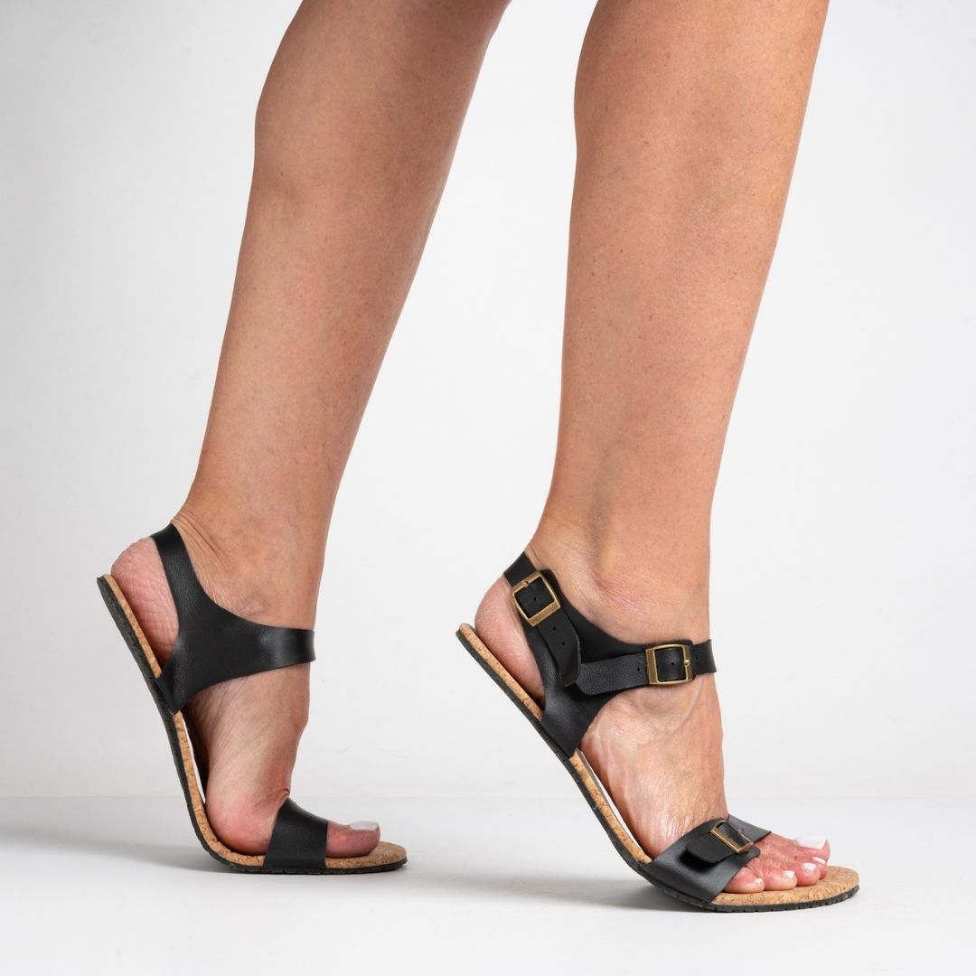 Rutsu Skin.01 Leather Barefoot Sandals Black