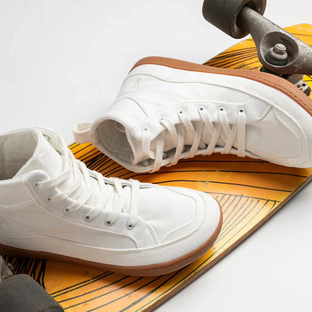 How Minimalist Style Shoes Are Redefining Modern Footwear Trends - Rutsu Barefoot Shoes