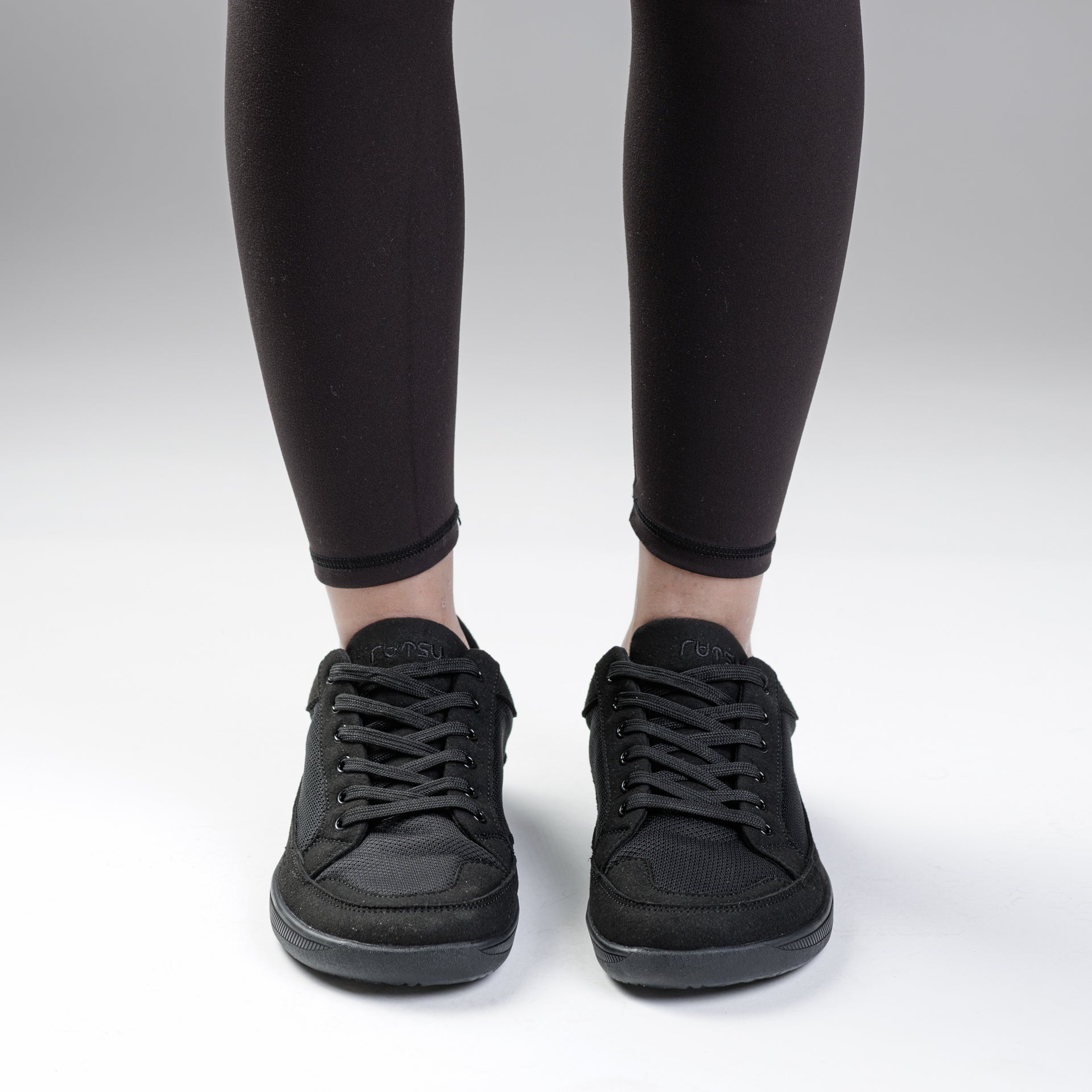 Rutsu Shift Barefoot Work Shoe | Low Black – Rutsu Barefoot